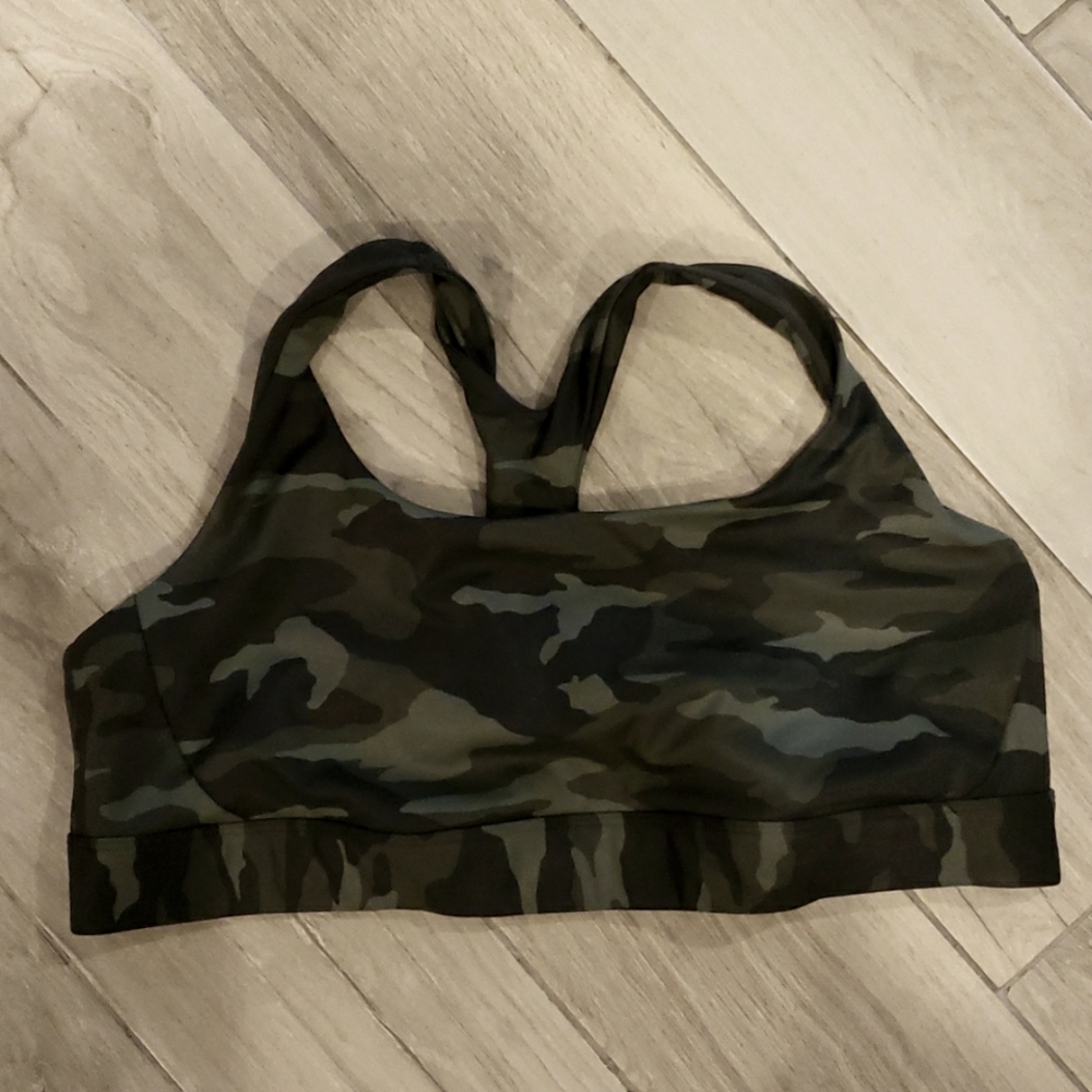 Athleta camo sports bra, 1X NWOT